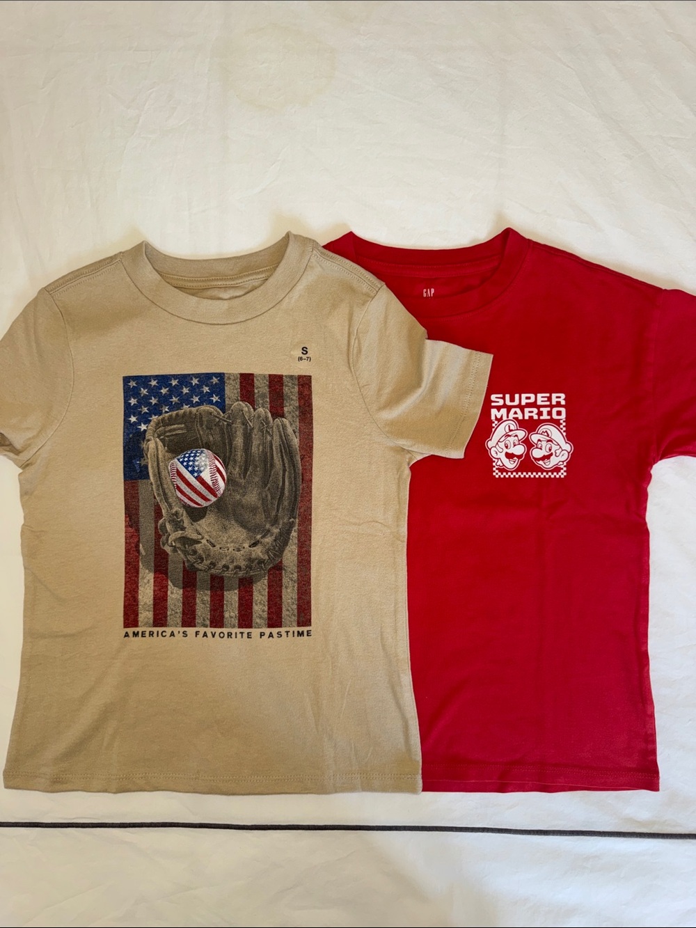 Lot of 2 Gap Kids tshirts